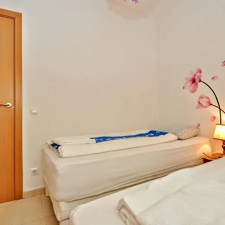 Verano Go2lloret * יורט דה מאר